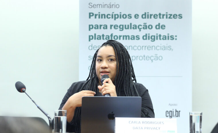 Data participa do seminário “Princípios e diretrizes para regulação de plataformas digitais”