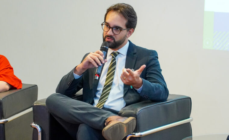 ECA Digital: Data defende participação de crianças e adolescentes na definição de políticas de proteção